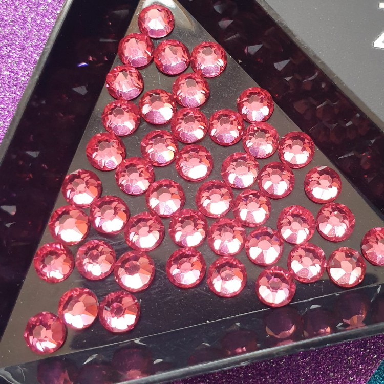 premium pink-zoom.jpg